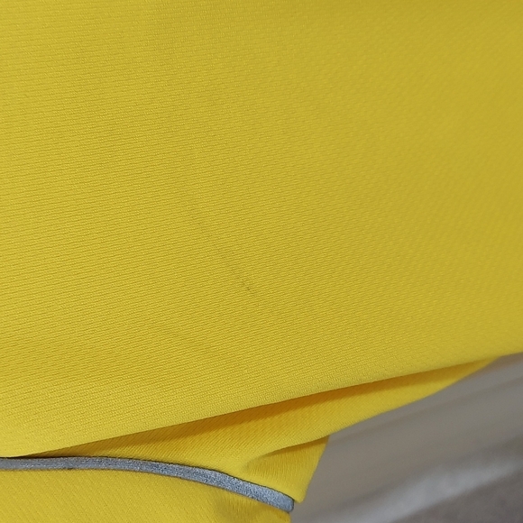 Louis Garneau Cycling Brand Yellow Jacket - XL - Picture 7 of 13